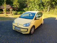 Usado VW up! 60 CV (44 kW) 2014 Amarillo Utilitario