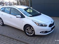 Usado Kia Ceed 99 HP (72 kW) 2013 Branco Citadino