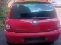 Gebraucht Renault Clio II 59 PS (43 kW) 2009 Rot Limousine