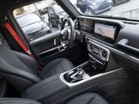 Gebraucht Mercedes G500 Night 421 PS (309 kW) 2024 Grün smaragdgrün metallic SUV