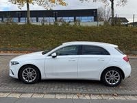 Gebraucht Mercedes A180 116 PS (85 kW) 2018 Weiß Limousine