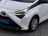 Gebraucht Toyota Aygo 72 PS (52 kW) 2019 Weiß Kleinwagen