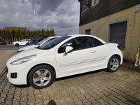 Gebraucht Peugeot 207 Active 120 PS (88 kW) 2012 Lack weiss banquise Cabrio