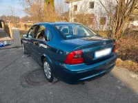 Begagnad Opel Vectra 101 HK (74 kW) 2001 Grön Sedan