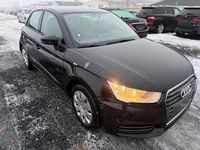 Gebraucht Audi A1 Sportback Basis 95 PS (69 kW) 2016 Schwarz Kleinwagen