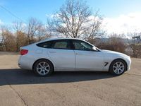 Gebraucht BMW 318 Gran Turismo Comfort Edition 143 PS (105 kW) 2015 Weiß Limousine