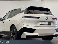 Gebraucht BMW iX Performance 239 kW (326 PS) 2023 Weiß SUV