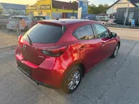 Gebraucht Mazda 2 Exclusive-Line 90 PS (66 kW) 2021 Rot Limousine