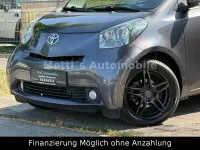 Gebraucht Toyota iQ 98 PS (72 kW) 2013 Magnetic grey Kleinwagen