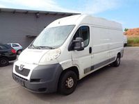 Second-hand Peugeot Boxer 2012 Alb Van