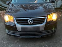 Gebraucht VW Touran 140 PS (102 kW) 2010 Schwarz Van / Kleinbus