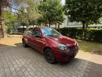 Gebraucht Renault Clio 75 PS (55 kW) 2003 Rot Kleinwagen