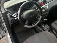 Usata Ford Focus 101 CV (74 kW) 2004 Argento Utilitaria
