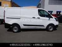 Usata Ford Transit Custom 107 CV (78 kW) 2020 Bianco Monovolume