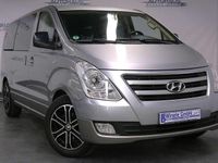 Gebraucht Hyundai H-1 170 PS (125 kW) 2017 Creamy white / sol Van / Kleinbus