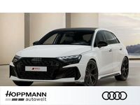 Neu Audi RS3 Ambiente 400 PS (294 kW) 2026 Weiß Limousine