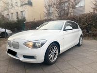 Gebraucht BMW 116 116 PS (85 kW) 2012 Weiß Kleinwagen