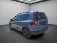 Neu Dacia Jogger Extreme 110 PS (80 kW) 2025 Grün Van / Kleinbus