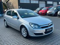 Gebraucht Opel Astra Edition 90 PS (66 kW) 2004 Silber Limousine