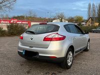 Gebraucht Renault Mégane Authentique 101 PS (74 kW) 2009 Andere farben Limousine