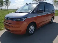 Neu VW California Highline 150 PS (110 kW) 2025 Monosilber metallic / energeticorange metallic dach schwarz Van