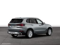 Second-hand BMW X5 489 CP (359 kW) 2025 Gri SUV