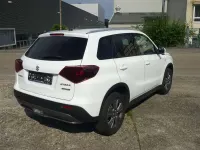 Gebraucht Suzuki Vitara Comfort 129 PS (94 kW) 2024 Weiß SUV