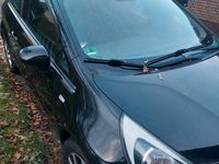 Gebraucht Kia Rio Attract 86 PS (63 kW) 2013 Schwarz Kleinwagen