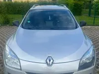 Gebraucht Renault Mégane Dynamique 106 PS (77 kW) 2011 Silber Limousine