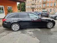 Gebraucht Mercedes 220 200 PS (147 kW) 2023 Obsidianschwarz (metallic) Kombi