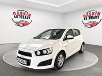 Gebraucht Chevrolet Aveo LT 101 PS (74 kW) 2011 Weiß Kleinwagen