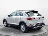 Gebraucht VW T-Roc Life 116 PS (85 kW) 2023 6u ascotgrau SUV