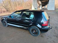 Gebraucht VW Golf IV 75 PS (55 kW) 2001 Schwarz Kleinwagen