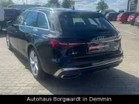 Gebraucht Audi A4 S-Line 150 PS (110 kW) 2025 Schwarz Limousine