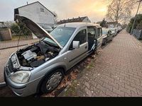 Gebraucht Opel Combo Edition 94 PS (69 kW) 2007 Silber Van / Kleinbus