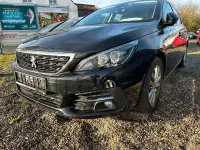 Gebraucht Peugeot 308 131 PS (96 kW) 2018 Schwarz Limousine