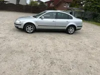 Gebraucht VW Passat 150 PS (110 kW) 2003 Silber Limousine