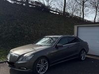 Gebraucht Mercedes E350 231 PS (169 kW) 2009 Grau Limousine