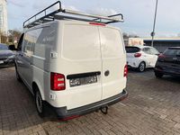 Gebraucht VW Transporter 102 PS (75 kW) 2016 Candyweiß Van