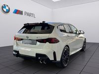 Neu BMW M135 Performance 300 PS (220 kW) 2025 Weiß Kleinwagen