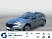 Gebraucht Skoda Superb 200 PS (147 kW) 2023 Graphitegrau metallic Kombi