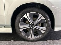 Gebraucht Nissan Leaf 110 kW (150 PS) 2018 Grau Kleinwagen