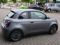 Gebraucht Fiat 500e Icon 86 kW (118 PS) 2022 Grau Limousine
