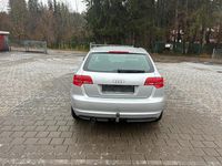 Gebraucht Audi A3 Attraction 105 PS (77 kW) 2011 Grau Limousine