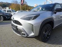 gebraucht Toyota Yaris Cross 1.5 HY Adventure AWD-i Dach Schwarz Klima Navi