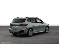 Gebraucht BMW 223 Active Tourer M Sport 204 PS (150 kW) 2026 Grau Van / Kleinbus