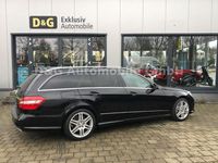 Używany Mercedes E500 Elegance 387 KM (284 kW) 2010 Czarny Kombi
