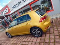 Gebraucht VW Golf VII Join 150 PS (110 kW) 2018 Gelb Limousine