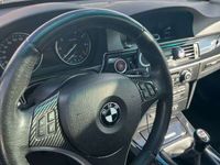gebraucht BMW 318 Auto ist TOP TÜV FEB 2026