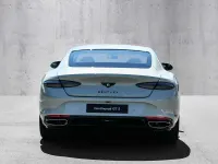 Neu Bentley Continental 680 PS (500 kW) 2026 Opalite Coupé